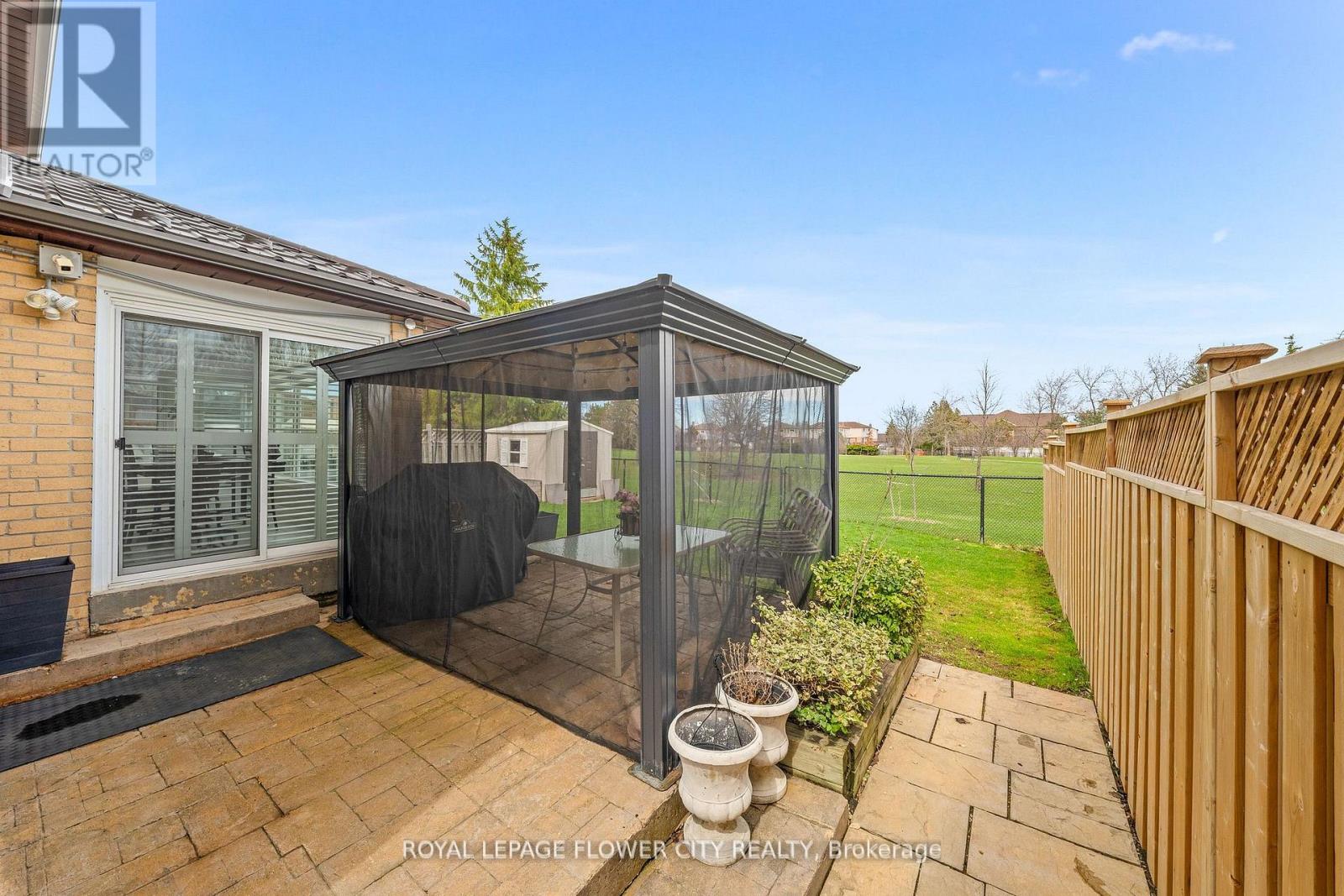 60 NEWGREEN CRESCENT, Brampton (Westgate), Ontario, L6S4Y5 — Photo 41