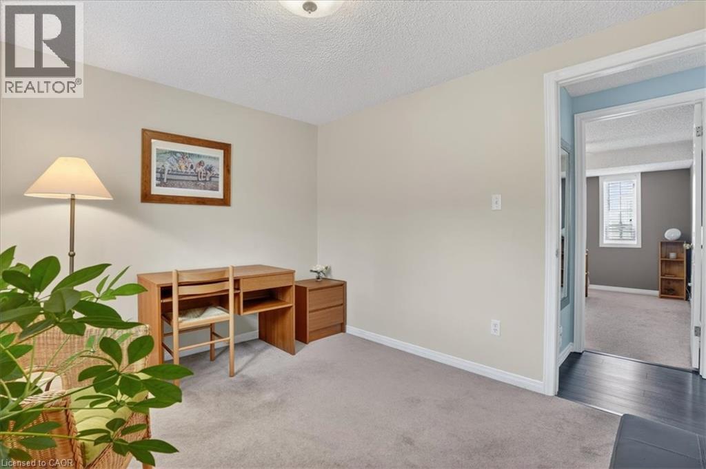 636 GRANGE Crescent, Waterloo, Ontario, N2T2L9 — Photo 30