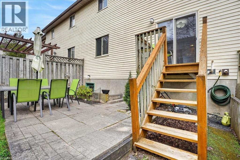 636 GRANGE Crescent, Waterloo, Ontario, N2T2L9 — Photo 44