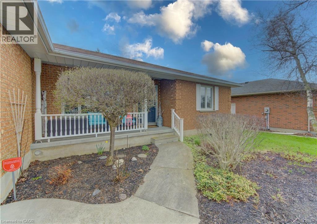 96 KING Street, Tavistock, Ontario, N0B2R0 — Photo 4