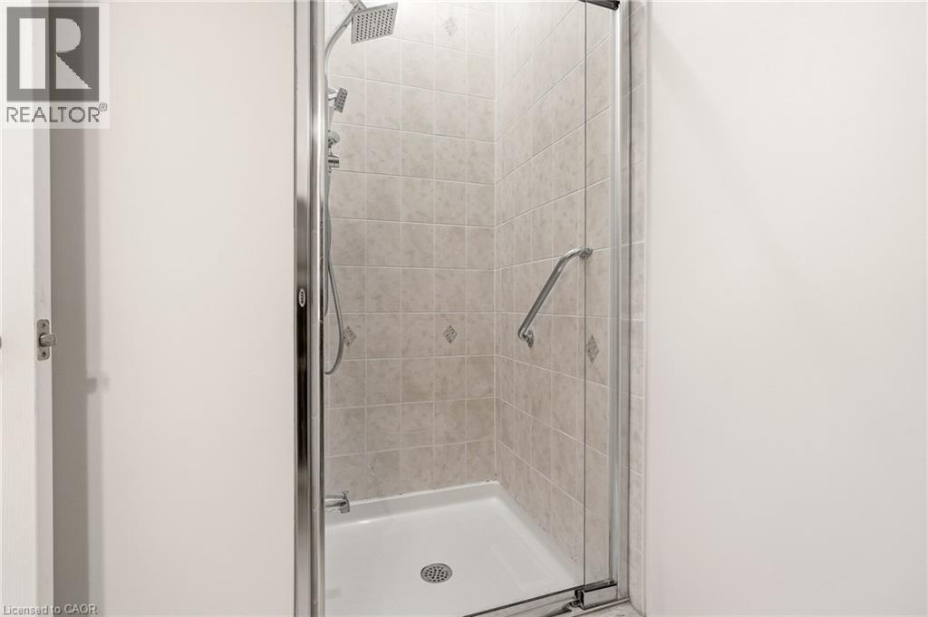 4400 MILLCROFT PARK Drive Unit# 40, Burlington, Ontario, L7M5B5 — Photo 24