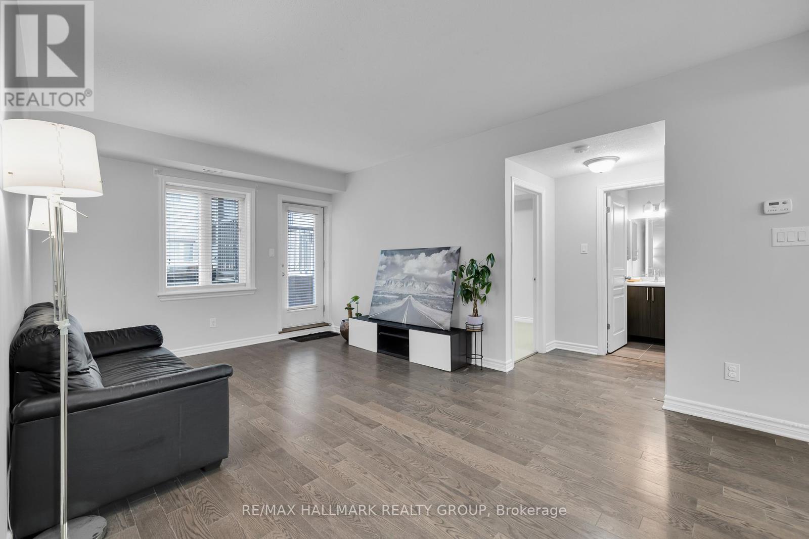 B - 1067 BERYL PRIVATE, Ottawa, Ontario, K1V2M4 — Photo 10