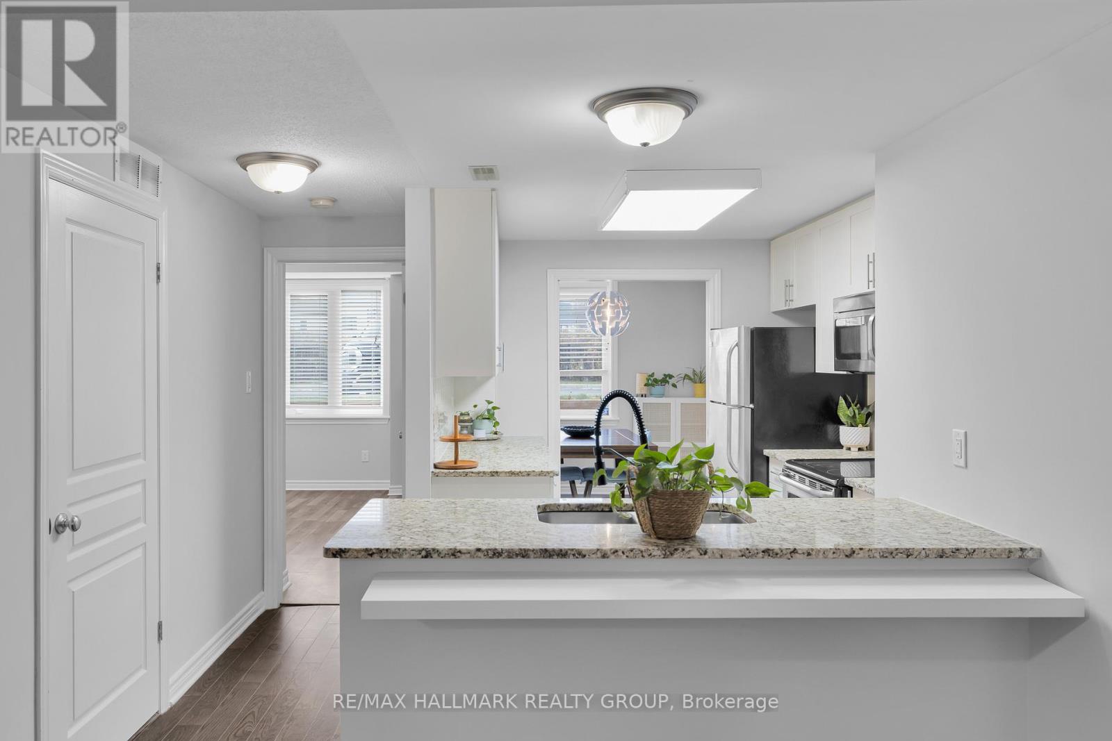 B - 1067 BERYL PRIVATE, Ottawa, Ontario, K1V2M4 — Photo 14