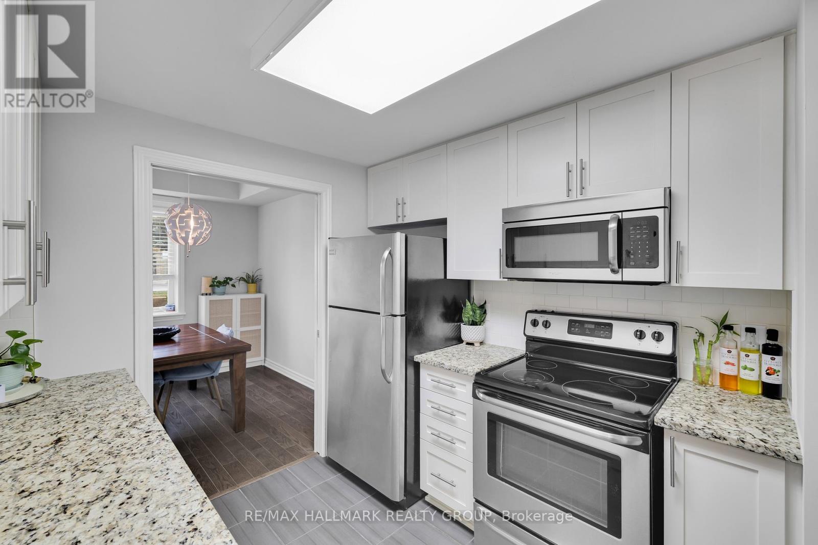 B - 1067 BERYL PRIVATE, Ottawa, Ontario, K1V2M4 — Photo 18