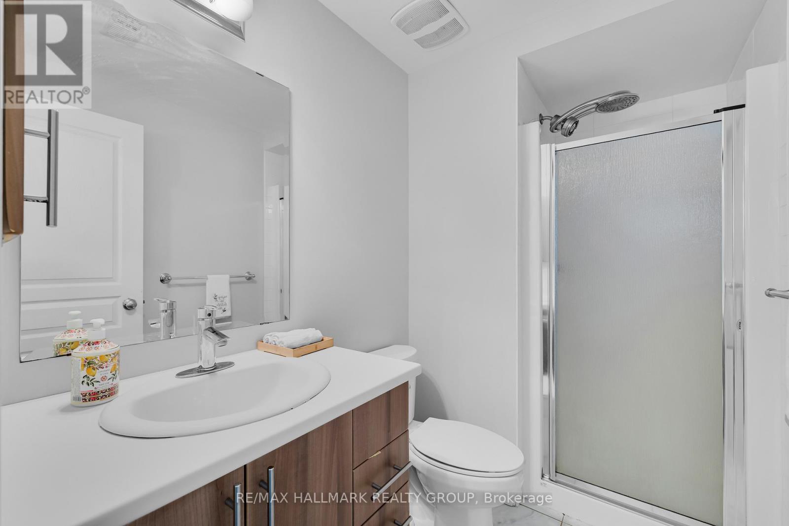 B - 1067 BERYL PRIVATE, Ottawa, Ontario, K1V2M4 — Photo 29