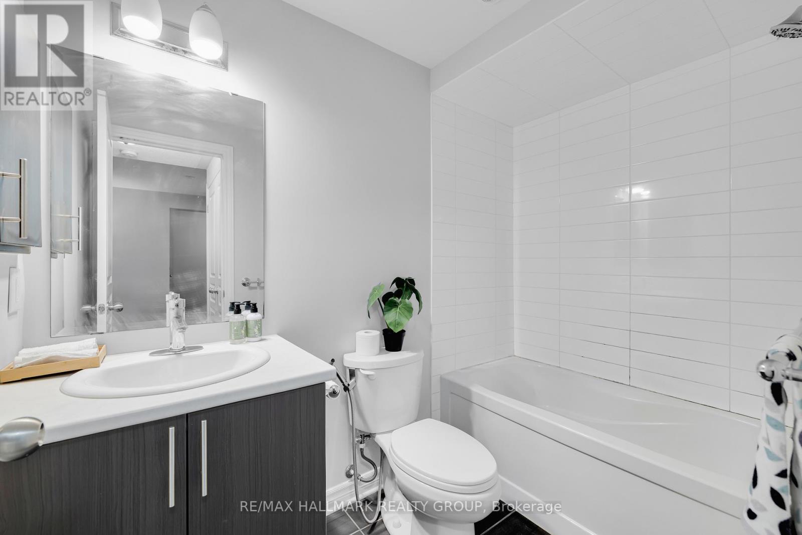 B - 1067 BERYL PRIVATE, Ottawa, Ontario, K1V2M4 — Photo 36