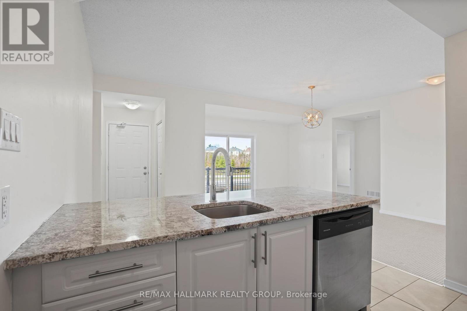 42 STERNES PRIVATE, Ottawa, Ontario, K4A0X8 — Photo 10