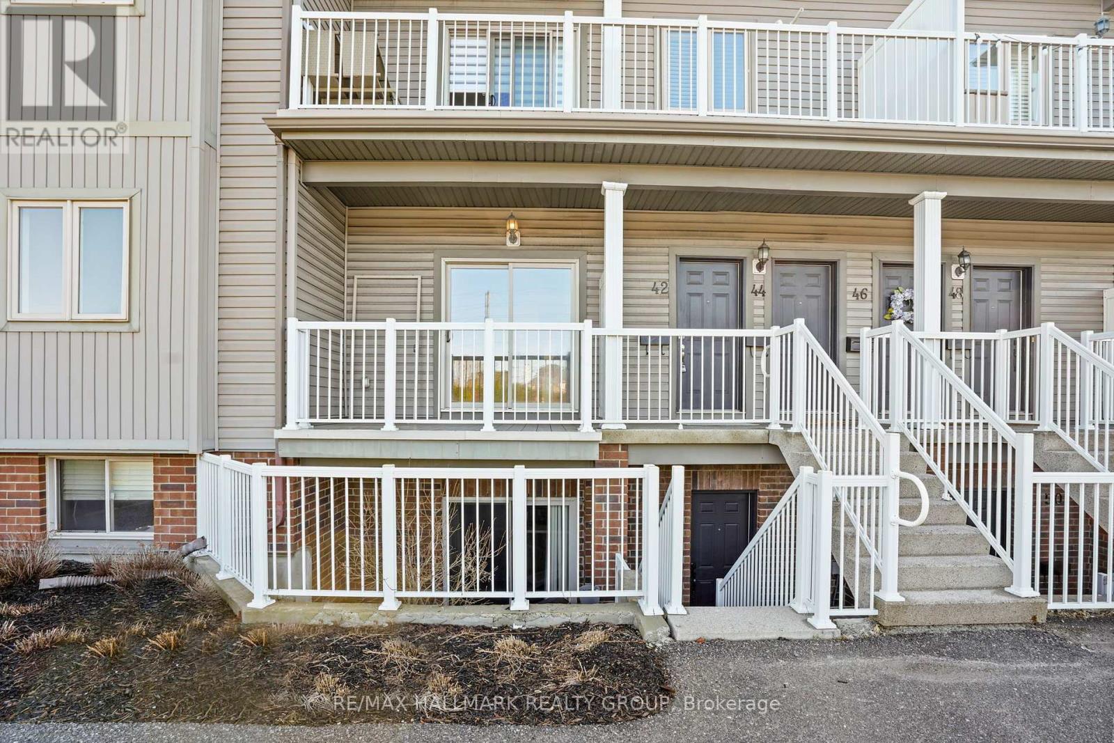 42 STERNES PRIVATE, Ottawa, Ontario, K4A0X8 — Photo 2