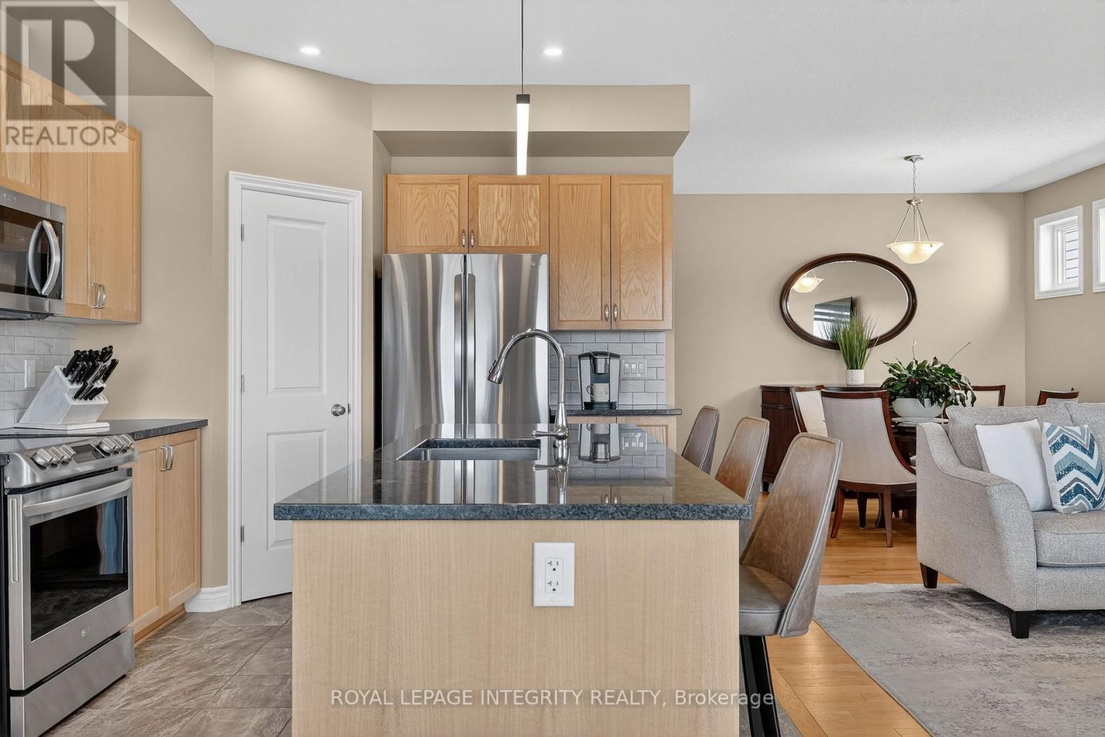 724 PARADE DRIVE, Ottawa, Ontario, K2S0Z4 — Photo 16