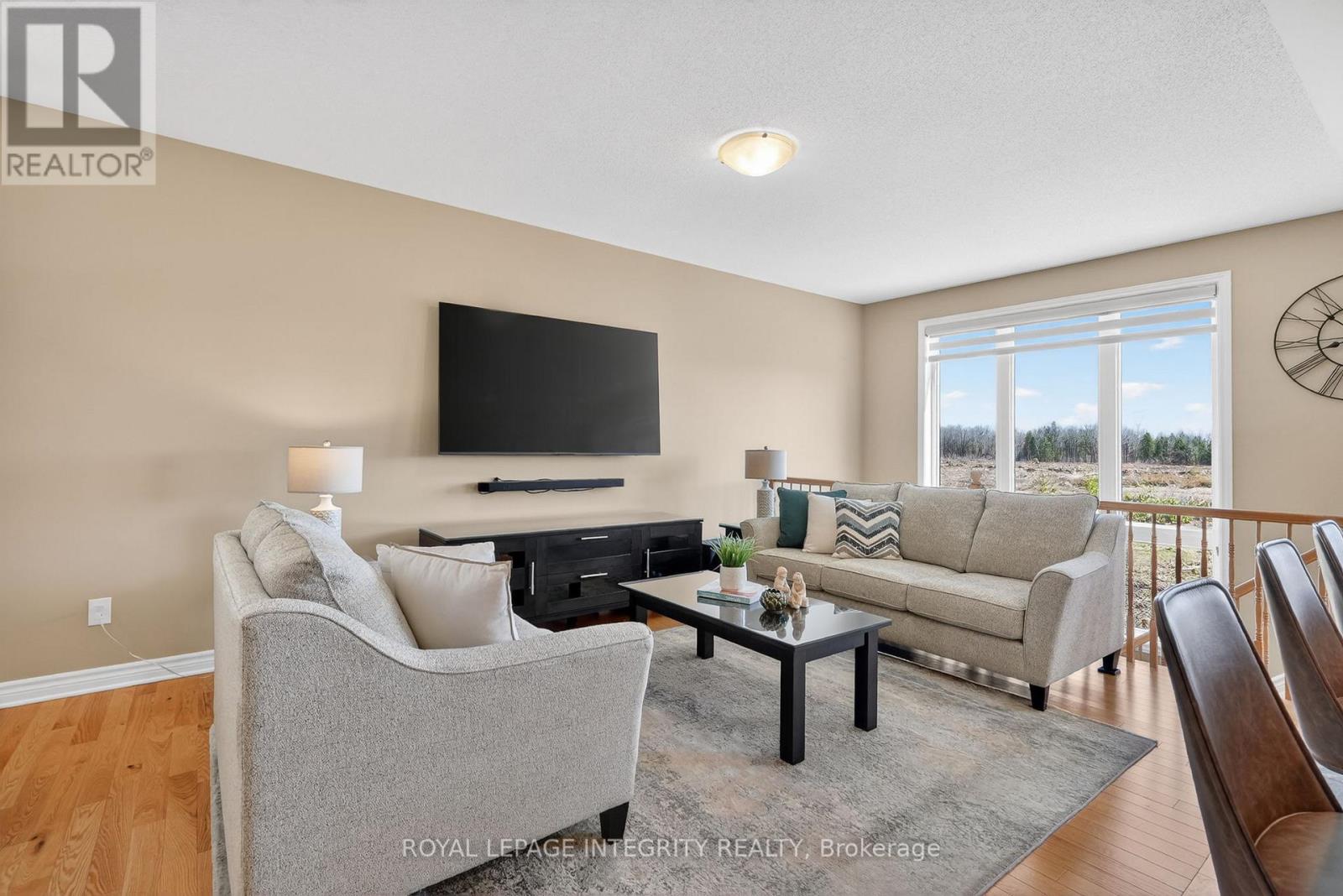 724 PARADE DRIVE, Ottawa, Ontario, K2S0Z4 — Photo 9