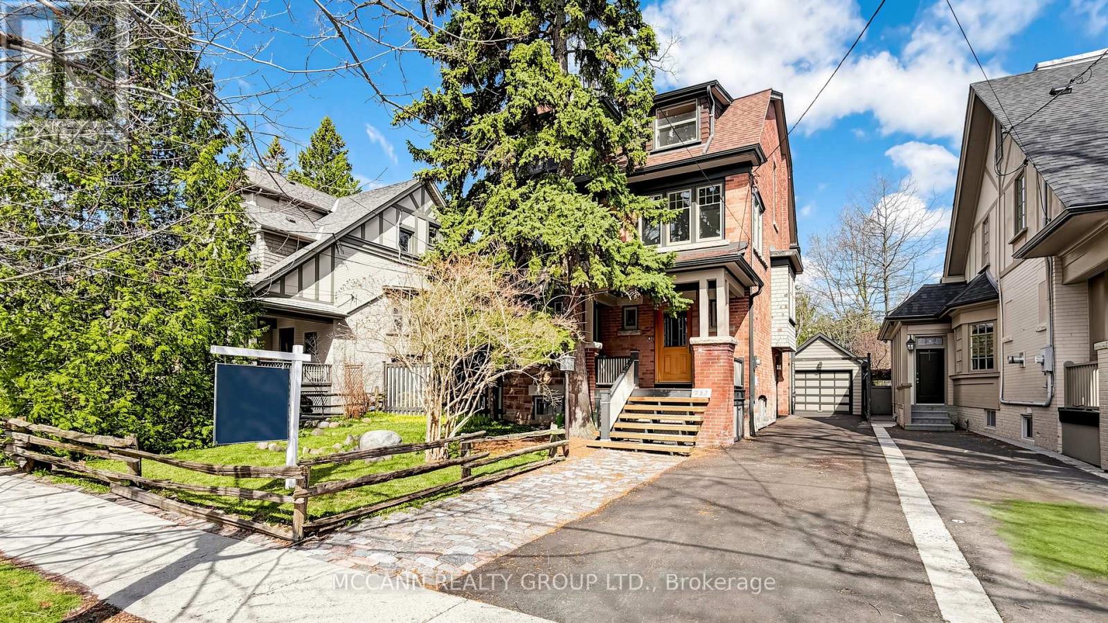 252 SHELDRAKE BOULEVARD, Toronto (Mount Pleasant East), Ontario, M4P2B6 — Photo 2