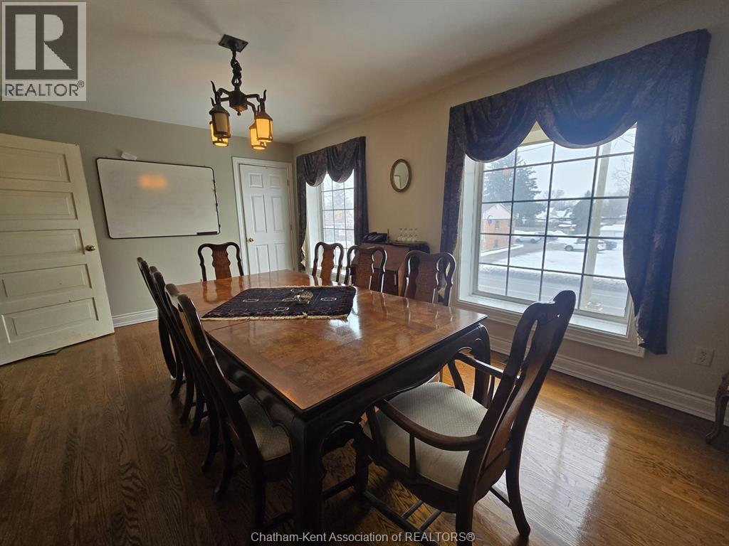 257 ST. CLAIR STREET, Chatham, Ontario, N7L3J8 — Photo 9