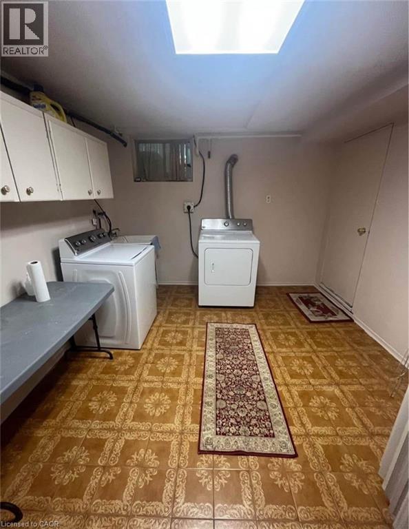 357 GAGE Court Unit# Lower, Burlington, Ontario, L7T4E1 — Photo 13
