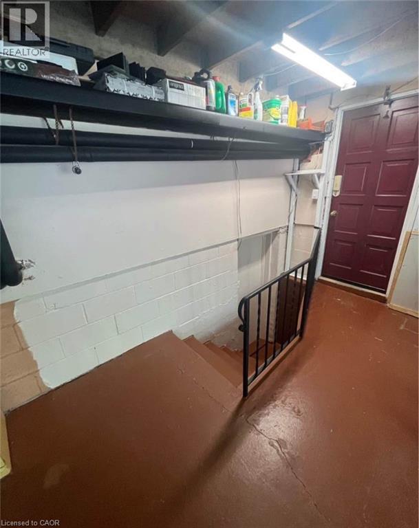 357 GAGE Court Unit# Lower, Burlington, Ontario, L7T4E1 — Photo 17