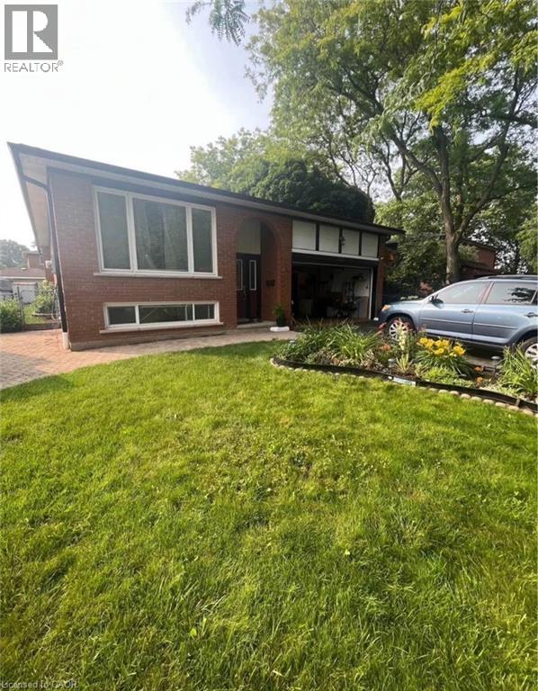 357 GAGE Court Unit# Lower, Burlington, Ontario, L7T4E1 — Photo 2