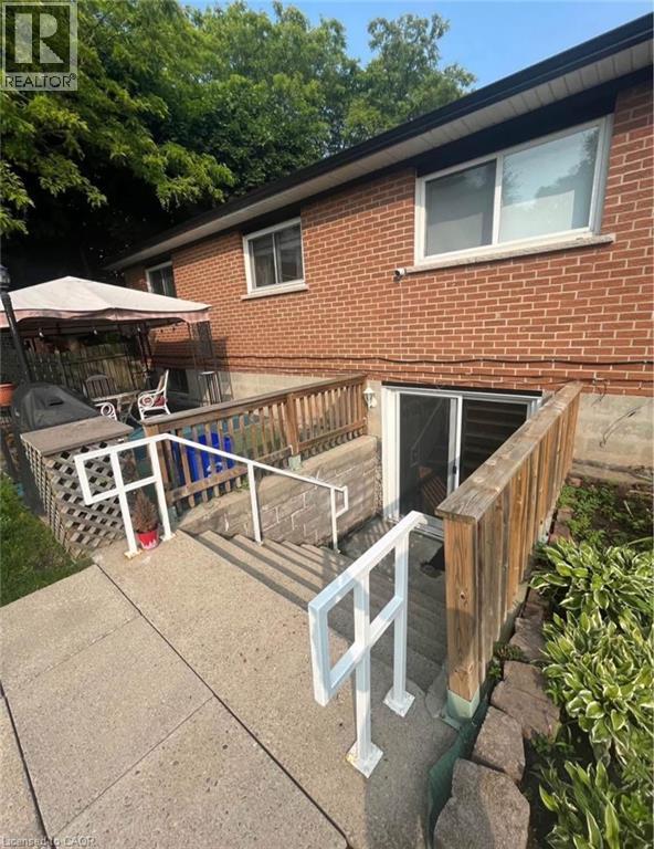357 GAGE Court Unit# Lower, Burlington, Ontario, L7T4E1 — Photo 20