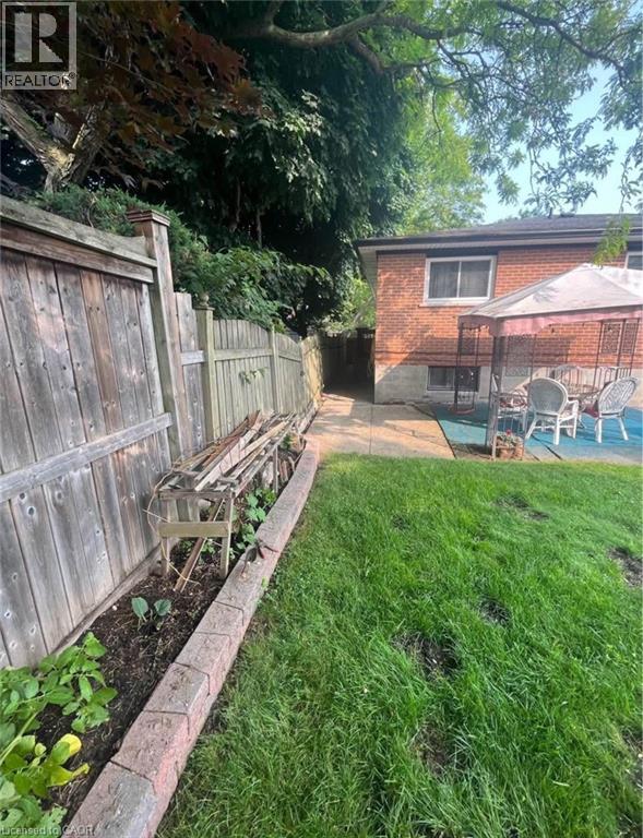 357 GAGE Court Unit# Lower, Burlington, Ontario, L7T4E1 — Photo 22