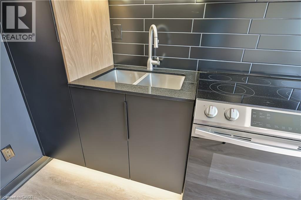 43 MAHONY Avenue Unit# 3, Hamilton, Ontario, L8H3C3 — Photo 10