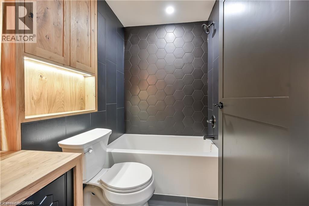 43 MAHONY Avenue Unit# 3, Hamilton, Ontario, L8H3C3 — Photo 19