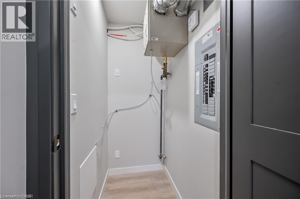 43 MAHONY Avenue Unit# 3, Hamilton, Ontario, L8H3C3 — Photo 21