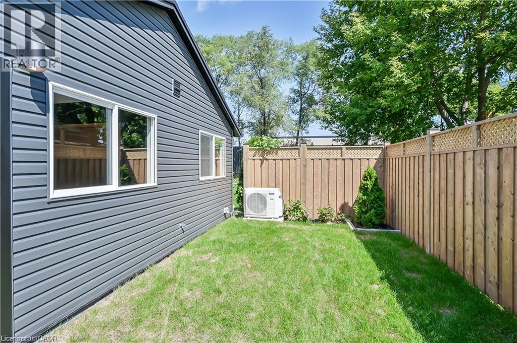 43 MAHONY Avenue Unit# 3, Hamilton, Ontario, L8H3C3 — Photo 23