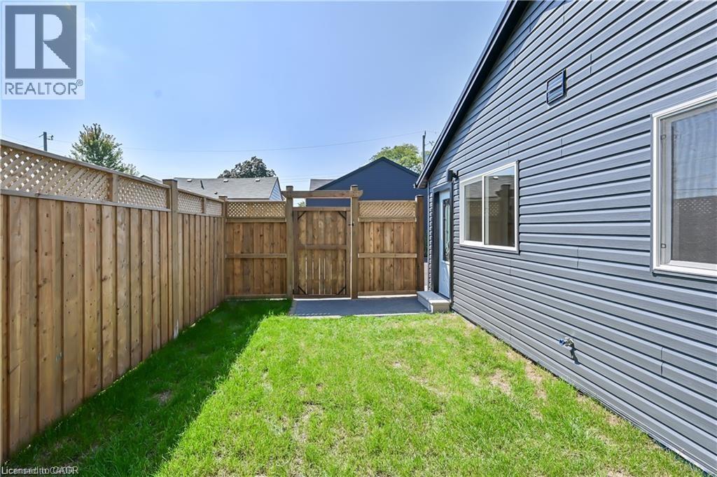 43 MAHONY Avenue Unit# 3, Hamilton, Ontario, L8H3C3 — Photo 24