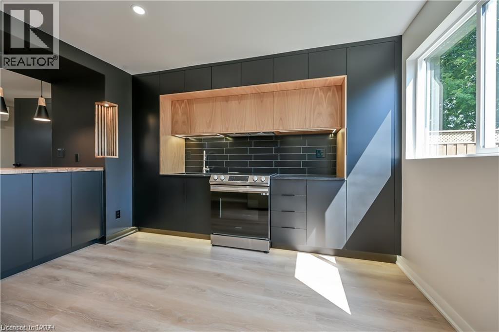 43 MAHONY Avenue Unit# 3, Hamilton, Ontario, L8H3C3 — Photo 5