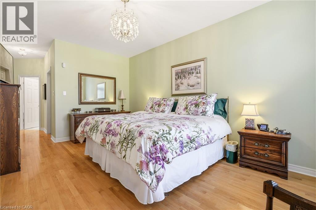 4172 STONEBRIDGE Crescent, Burlington, Ontario, L7M4N2 — Photo 23