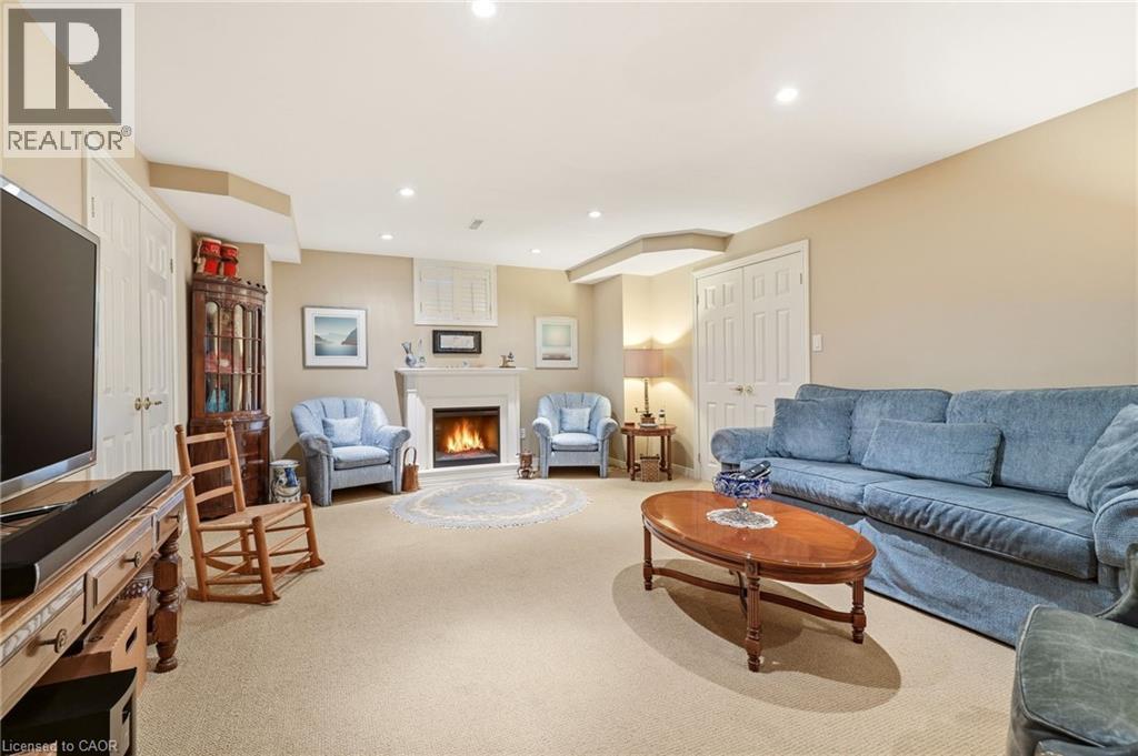 4172 STONEBRIDGE Crescent, Burlington, Ontario, L7M4N2 — Photo 37
