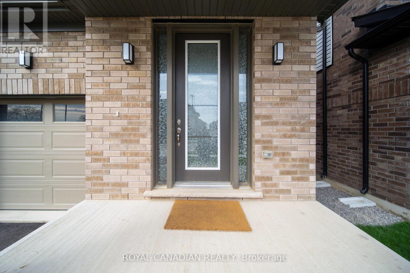 87 SOULES SQUARE, Hamilton (Binbrook), Ontario, L0R1C0 — Photo 4