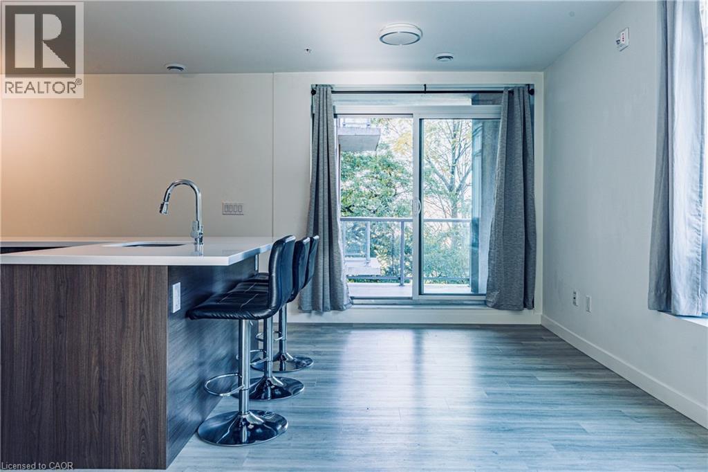 455 CHARLTON Avenue E Unit# 208, Hamilton, Ontario, L8N0B2 — Photo 10