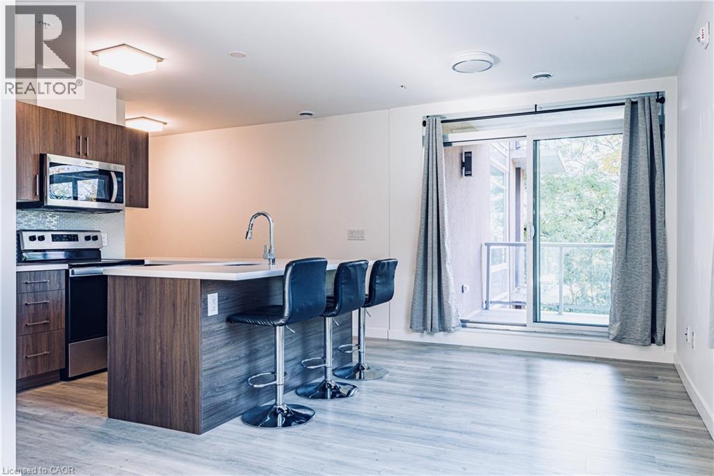 455 CHARLTON Avenue E Unit# 208, Hamilton, Ontario, L8N0B2 — Photo 11