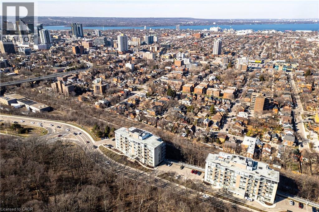 455 CHARLTON Avenue E Unit# 208, Hamilton, Ontario, L8N0B2 — Photo 35