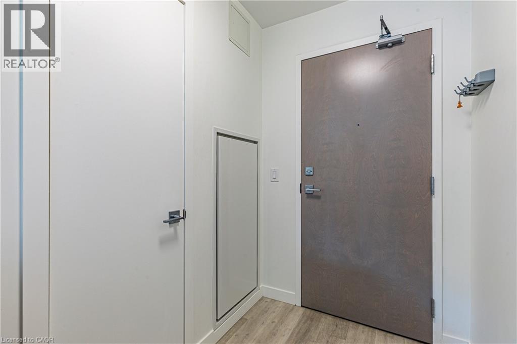 455 CHARLTON Avenue E Unit# 208, Hamilton, Ontario, L8N0B2 — Photo 5