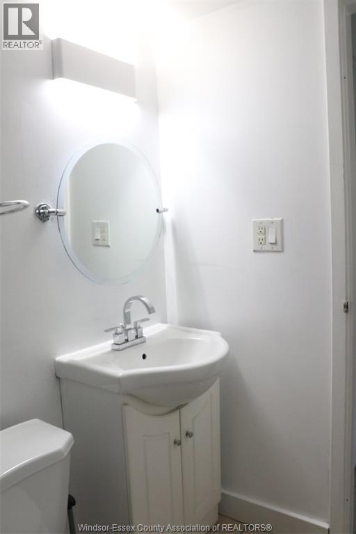 6513 THORNBERRY CRESCENT, Windsor, Ontario, N8T3A6 — Photo 11