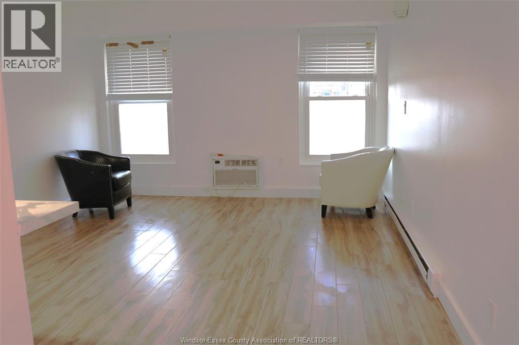 6513 THORNBERRY CRESCENT, Windsor, Ontario, N8T3A6 — Photo 6