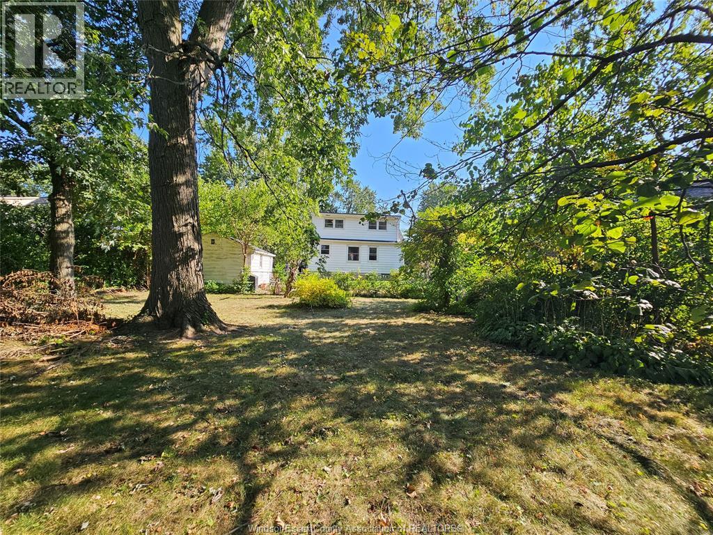 1040 KENNEDY DRIVE West, Windsor, Ontario, N9G1T1 — Photo 4