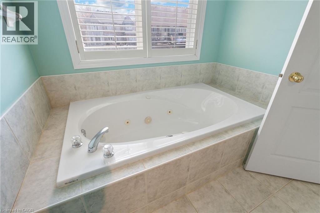 85 EDGEWATER Drive Unit# 10, Stoney Creek, Ontario, L8E4Z2 — Photo 23