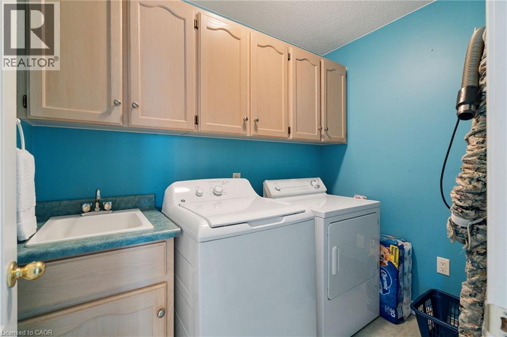 85 EDGEWATER Drive Unit# 10, Stoney Creek, Ontario, L8E4Z2 — Photo 25