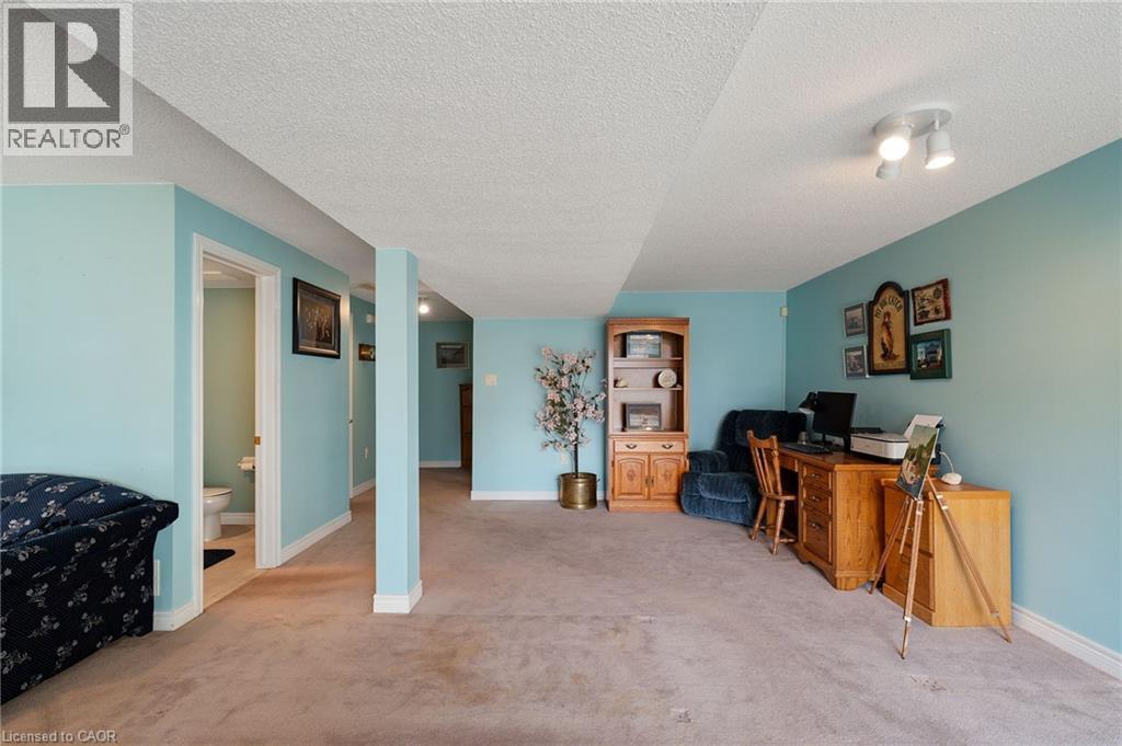 85 EDGEWATER Drive Unit# 10, Stoney Creek, Ontario, L8E4Z2 — Photo 35