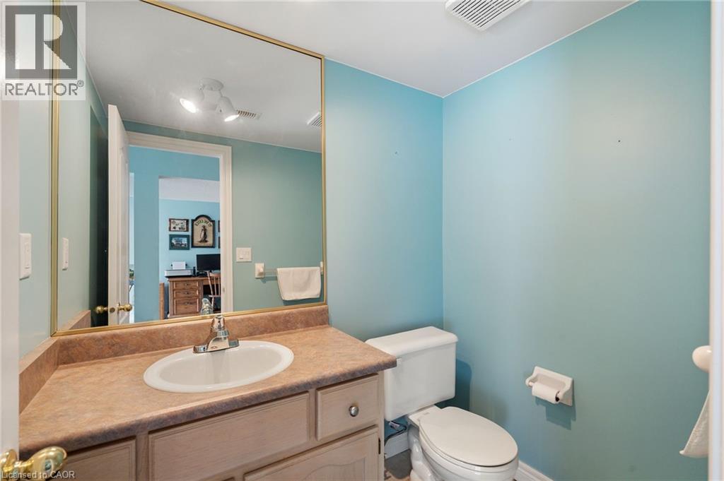 85 EDGEWATER Drive Unit# 10, Stoney Creek, Ontario, L8E4Z2 — Photo 36