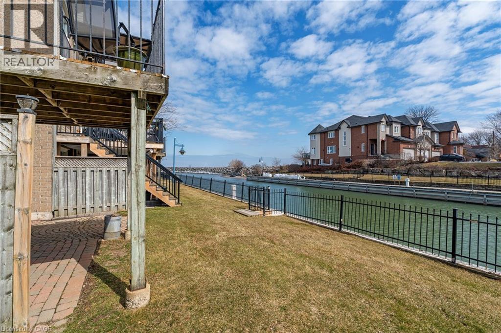 85 EDGEWATER Drive Unit# 10, Stoney Creek, Ontario, L8E4Z2 — Photo 41