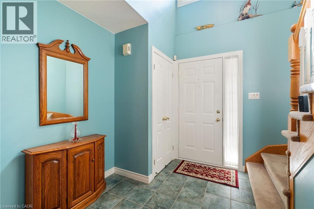 85 EDGEWATER Drive Unit# 10, Stoney Creek, Ontario, L8E4Z2 — Photo 6