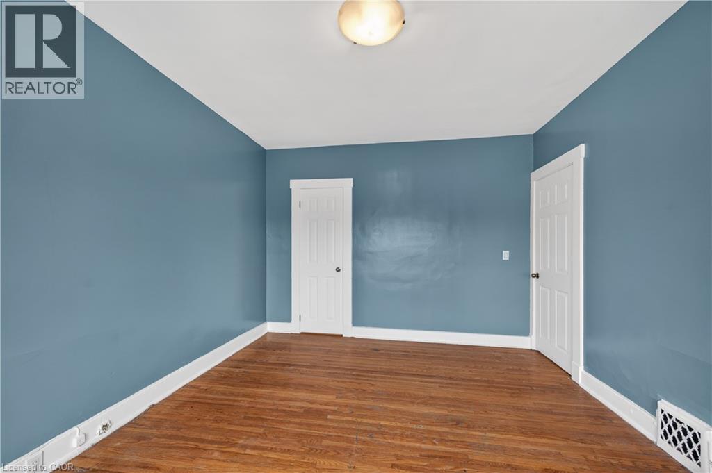 5 FLEET Street, Brantford, Ontario, N3T3S8 — Photo 22