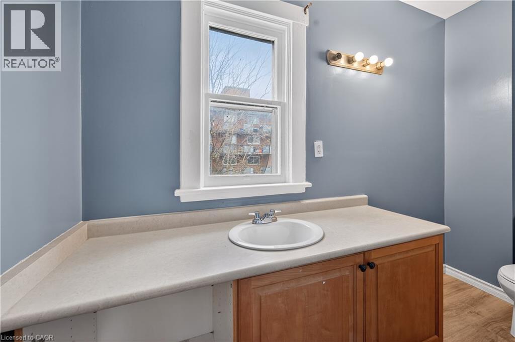 5 FLEET Street, Brantford, Ontario, N3T3S8 — Photo 24