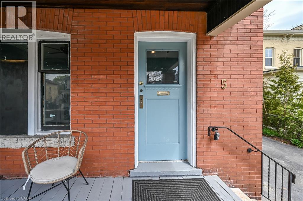 5 FLEET Street, Brantford, Ontario, N3T3S8 — Photo 4
