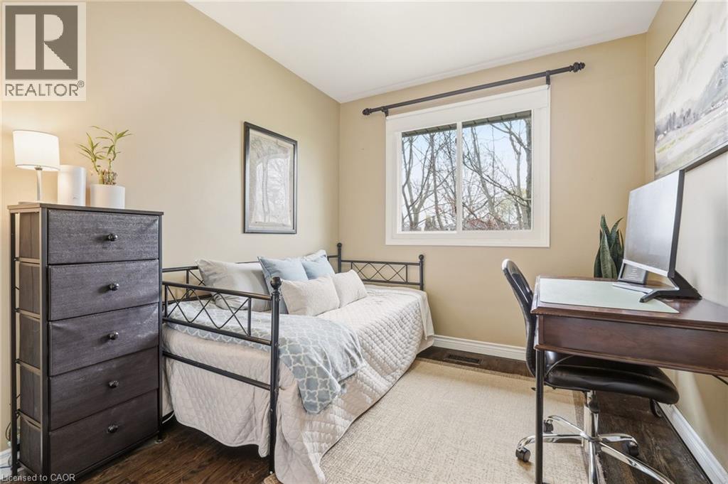 559 REXWAY Court, Burlington, Ontario, L7N3B6 — Photo 25