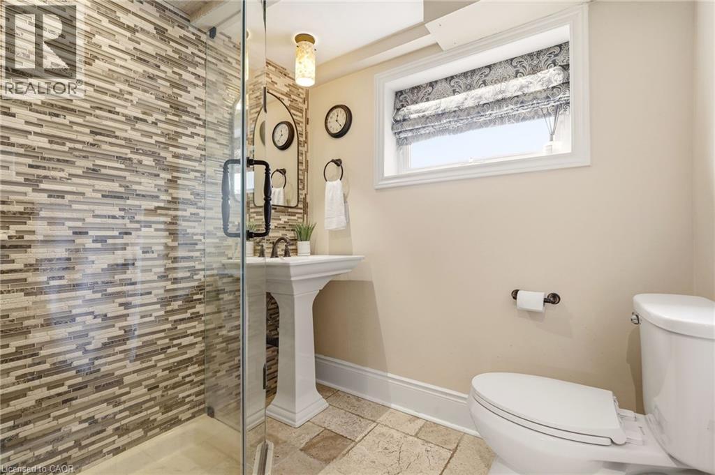 559 REXWAY Court, Burlington, Ontario, L7N3B6 — Photo 31