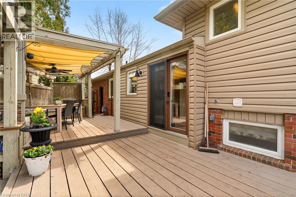 559 REXWAY Court, Burlington, Ontario, L7N3B6 — Photo 37