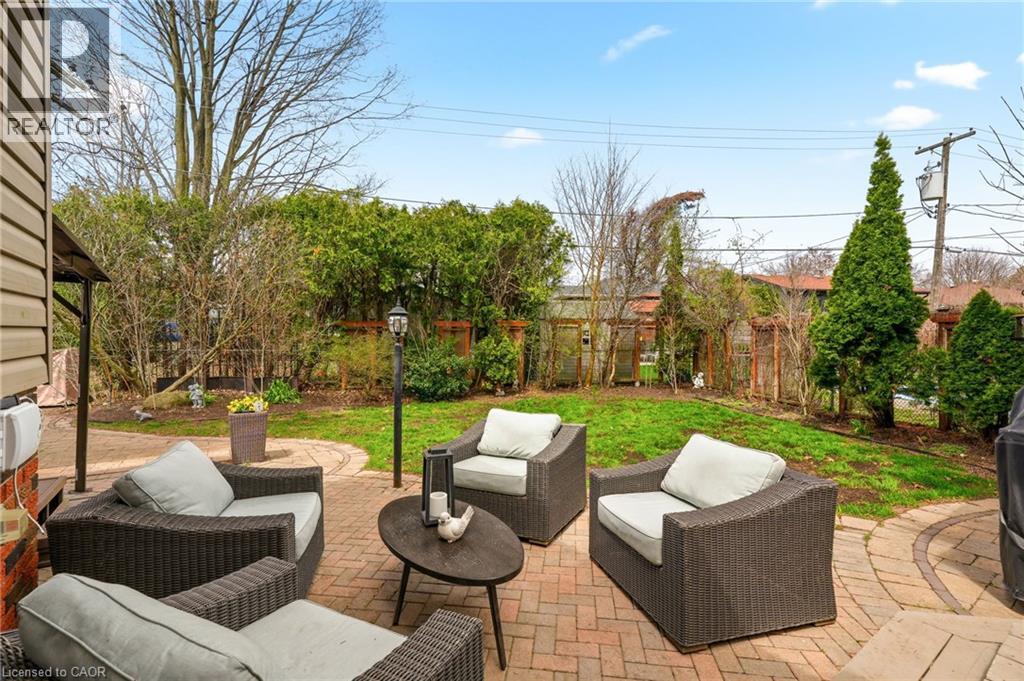 559 REXWAY Court, Burlington, Ontario, L7N3B6 — Photo 38